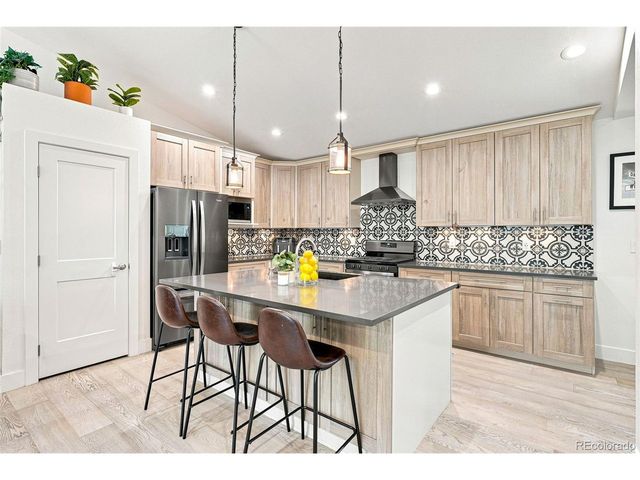 823 Van Gordon St, Golden, CO 80401
