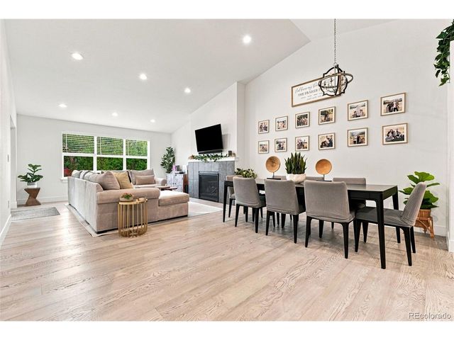 823 Van Gordon St, Golden, CO 80401