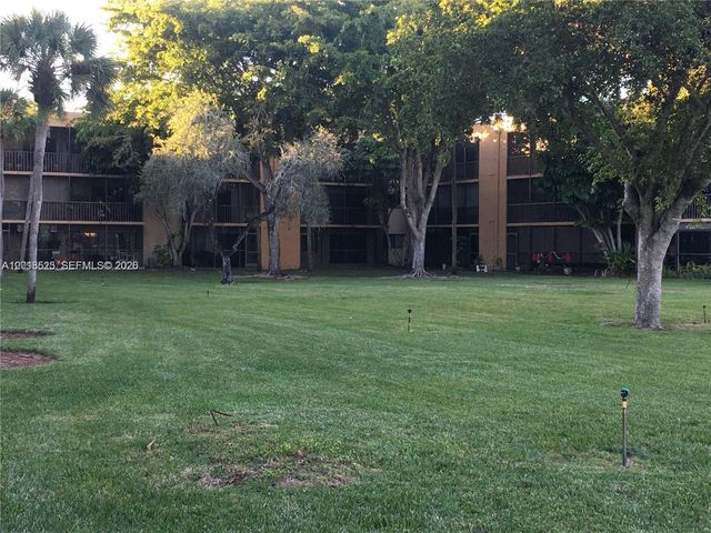8401 SW 107th Ave 278E, Miami, FL 33173
