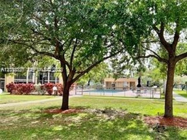 8401 SW 107th Ave 278E, Miami, FL 33173
