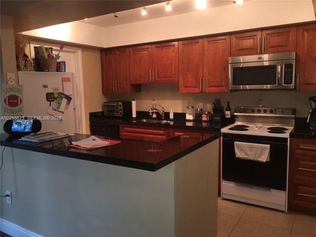 8401 SW 107th Ave 278E, Miami, FL 33173