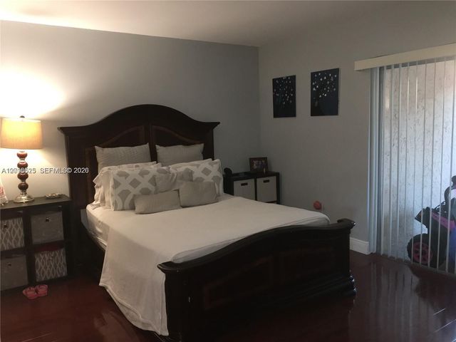 8401 SW 107th Ave 278E, Miami, FL 33173