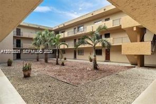 8401 SW 107th Ave 278E, Miami, FL 33173