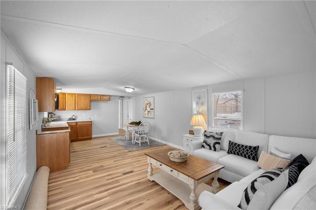 195 Sonora Drive, Advance, NC 27006