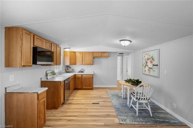 195 Sonora Drive, Advance, NC 27006