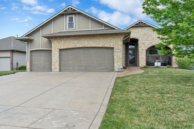 2763 N Woodridge Ct., Wichita, KS 67226