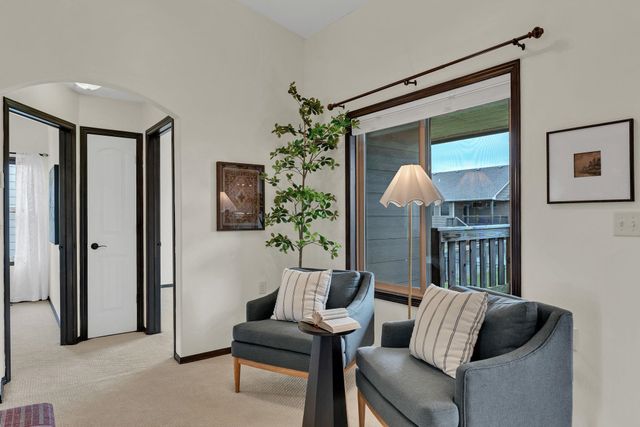 2763 N Woodridge Ct., Wichita, KS 67226