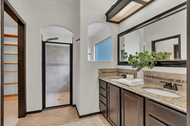 2763 N Woodridge Ct., Wichita, KS 67226