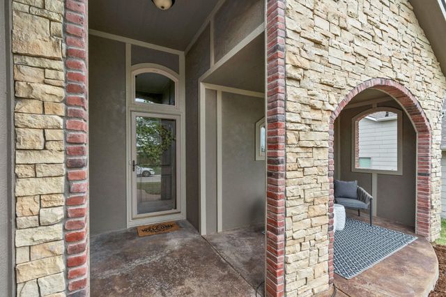 2763 N Woodridge Ct., Wichita, KS 67226