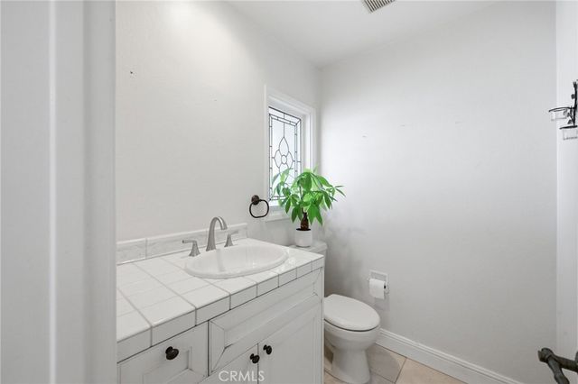 1633 Santiago, Newport Beach, CA 92660