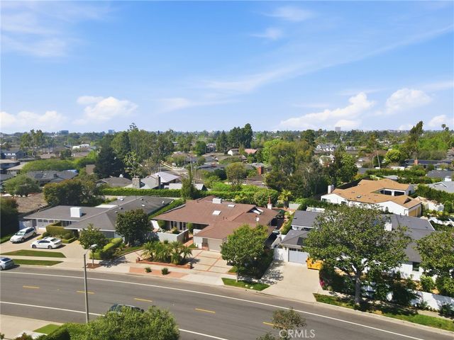 1633 Santiago, Newport Beach, CA 92660
