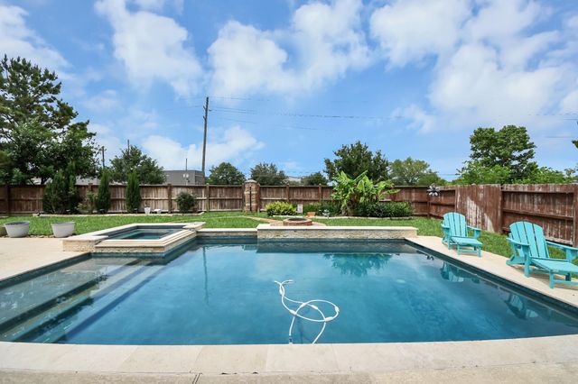 14926 Dogwood View Lane, Cypress, TX 77429