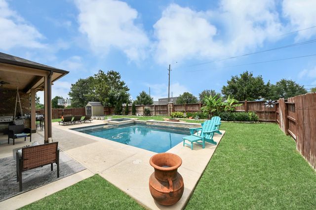 14926 Dogwood View Lane, Cypress, TX 77429