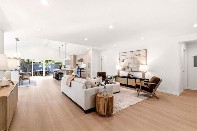 625 Empey Way, San Jose, CA 95128