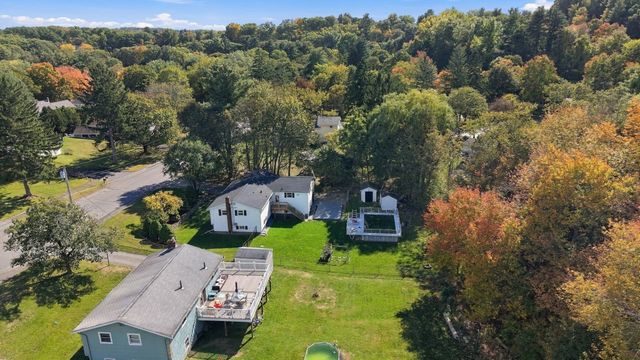 4 Richardson Road, Hudson, MA 01749