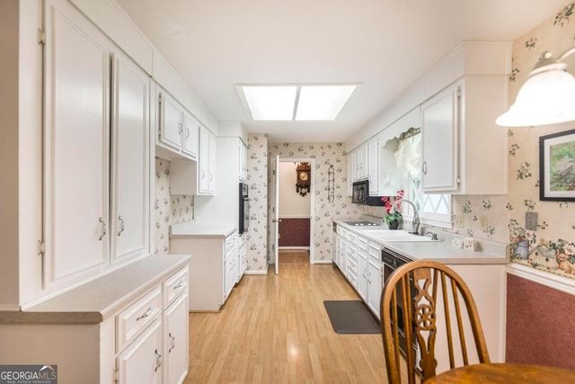 302 Woodhaven Road, Centerville, GA 31028