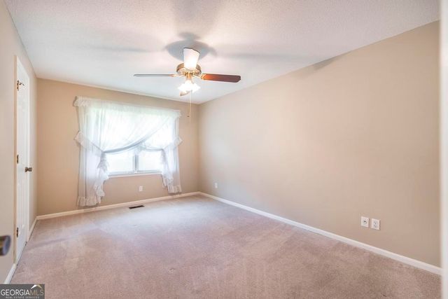 302 Woodhaven Road, Centerville, GA 31028