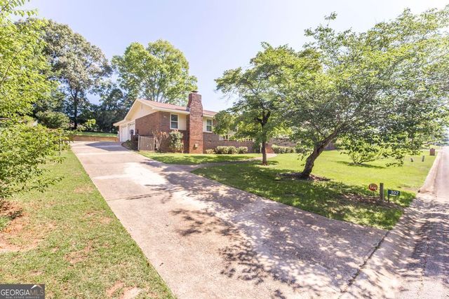 302 Woodhaven Road, Centerville, GA 31028