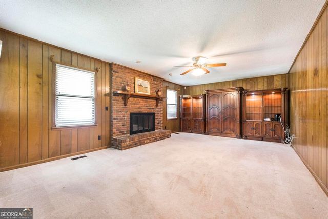 302 Woodhaven Road, Centerville, GA 31028