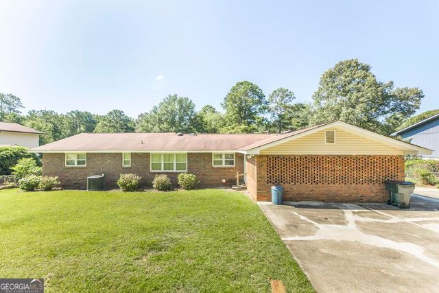 302 Woodhaven Road, Centerville, GA 31028