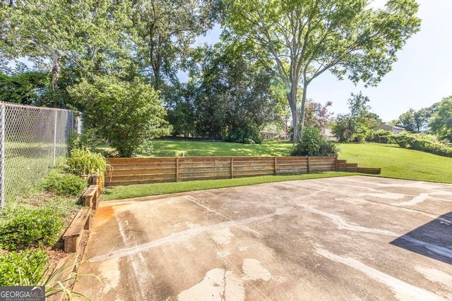 302 Woodhaven Road, Centerville, GA 31028