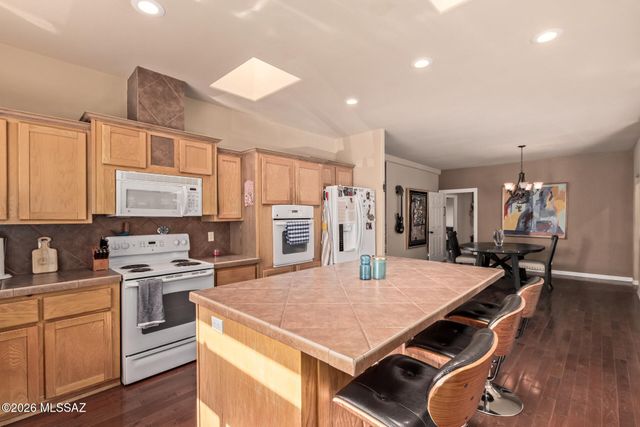 4575 E Wilds Road, Tucson, AZ 85739