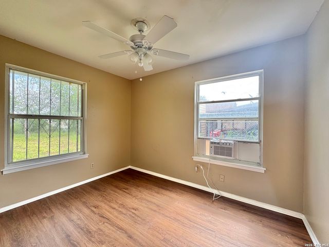 6135 Haven VLY, San Antonio, TX 78242