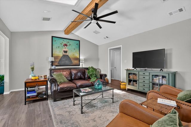 1502 Meadow Glen Street, Richardson, TX 75081