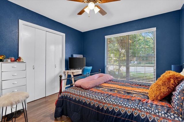1502 Meadow Glen Street, Richardson, TX 75081