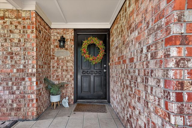 1502 Meadow Glen Street, Richardson, TX 75081