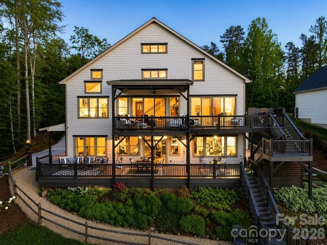 5888 Wood Duck Way, Catawba, NC 28609