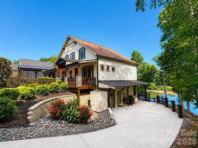 5888 Wood Duck Way, Catawba, NC 28609
