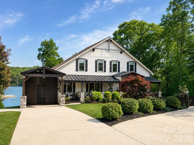 5888 Wood Duck Way, Catawba, NC 28609