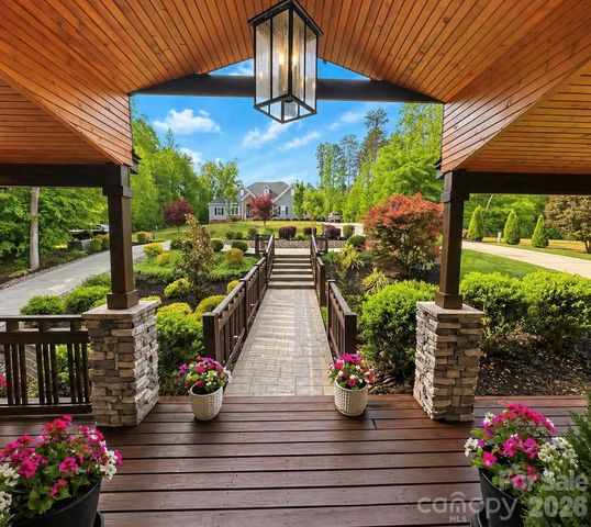 5888 Wood Duck Way, Catawba, NC 28609