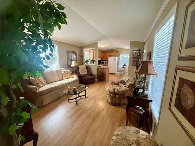 903 SELINGER Avenue, Erie, PA 16505
