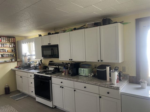 228 W Forest Street, Edmore, MI 48829