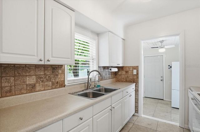 3145 8TH AVENUE N, St Petersburg, FL 33713