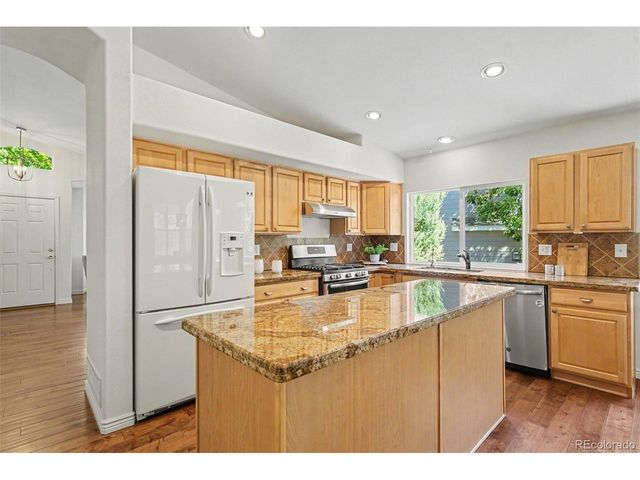 8128 Spikegrass Ct, Castle Pines, CO 80108