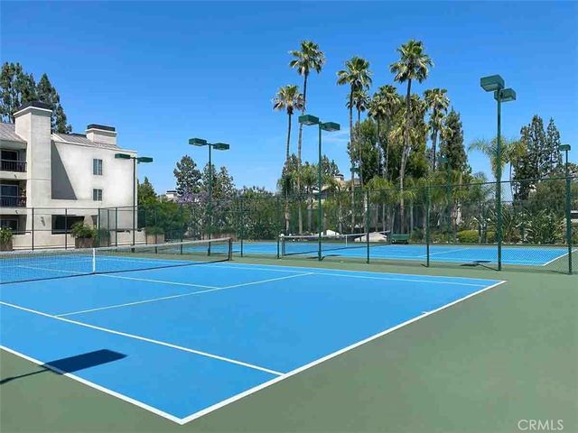 5500 Owensmouth 218, Woodland Hills, CA 91367