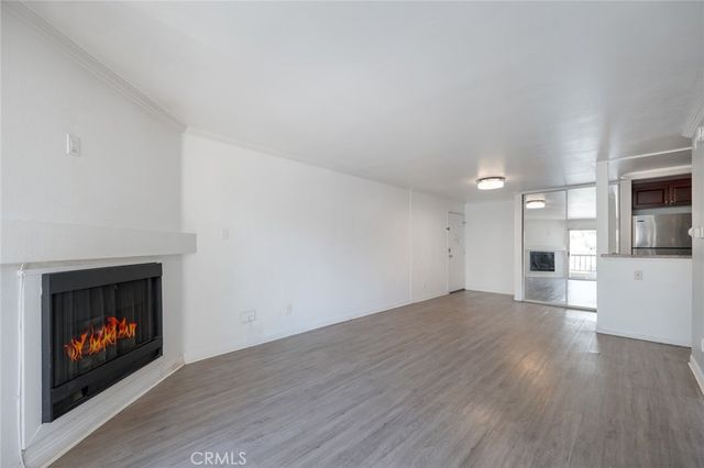 5500 Owensmouth 218, Woodland Hills, CA 91367