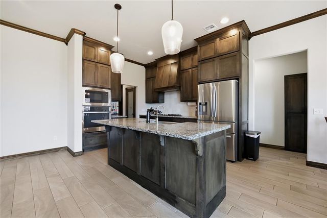 9316 SW 40th Street, Oklahoma City, OK 73179