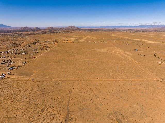 4006 NM 14, Santa Fe, NM 87508