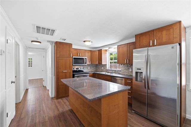 8536 QUAIL ROAD, Seminole, FL 33777