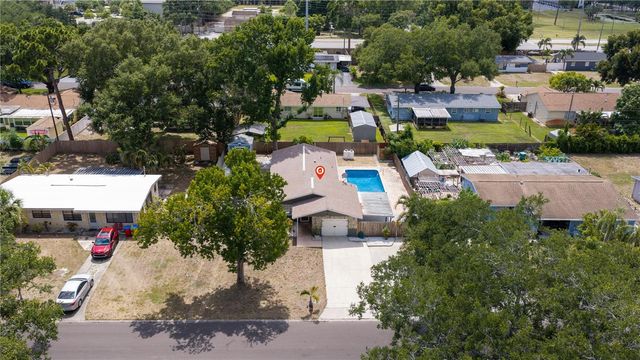 8536 QUAIL ROAD, Seminole, FL 33777