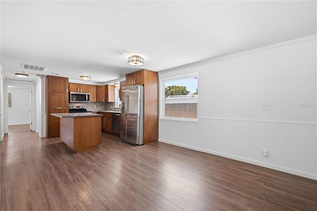 8536 QUAIL ROAD, Seminole, FL 33777