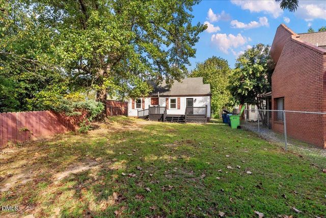 1006 Carlton Avenue, Raleigh, NC 27606