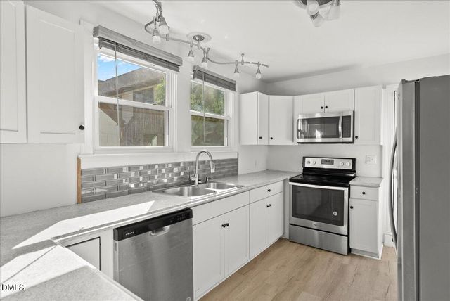 1006 Carlton Avenue, Raleigh, NC 27606