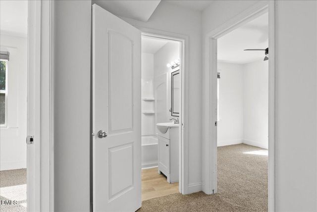 1006 Carlton Avenue, Raleigh, NC 27606