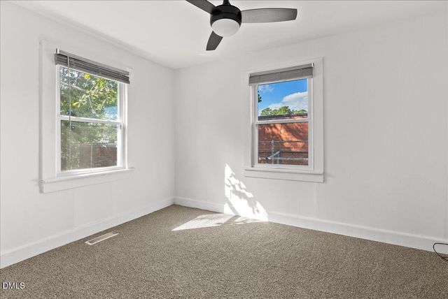 1006 Carlton Avenue, Raleigh, NC 27606