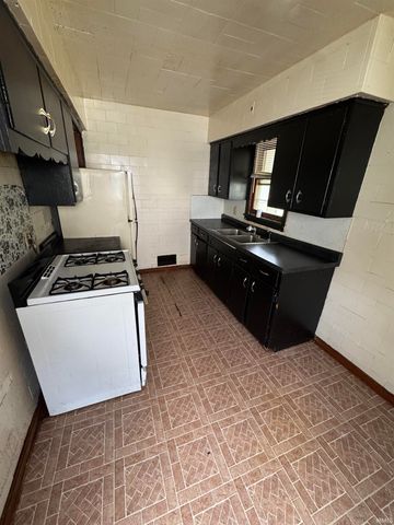 3530 Robinwood Drive, Fort Wayne, IN 46806